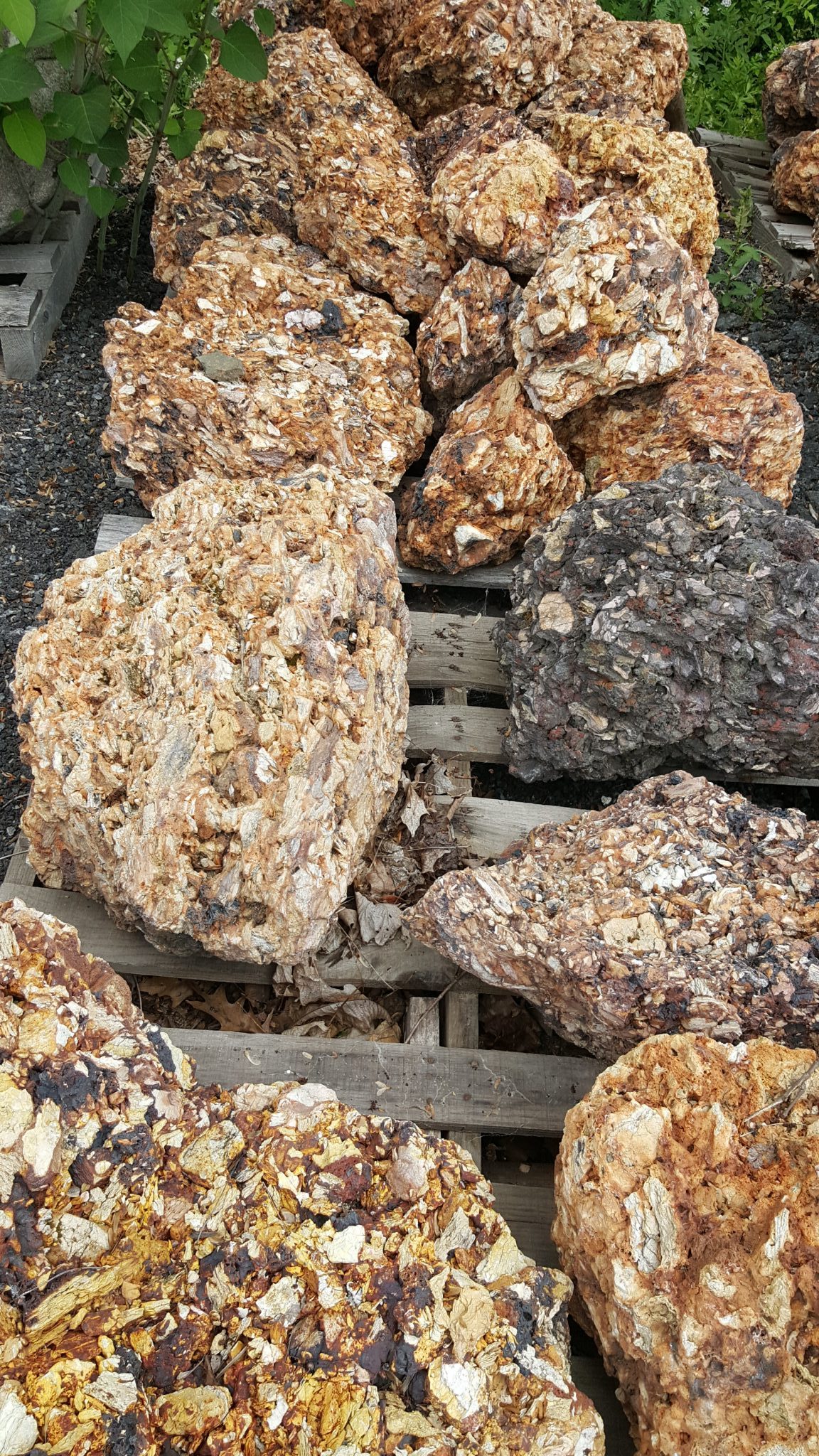 Timberlite Boulders